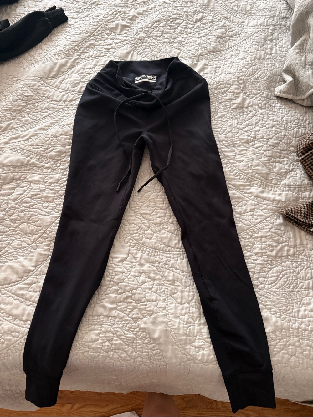 Avalanche Black Women's Jogger Leggings with Drawstring